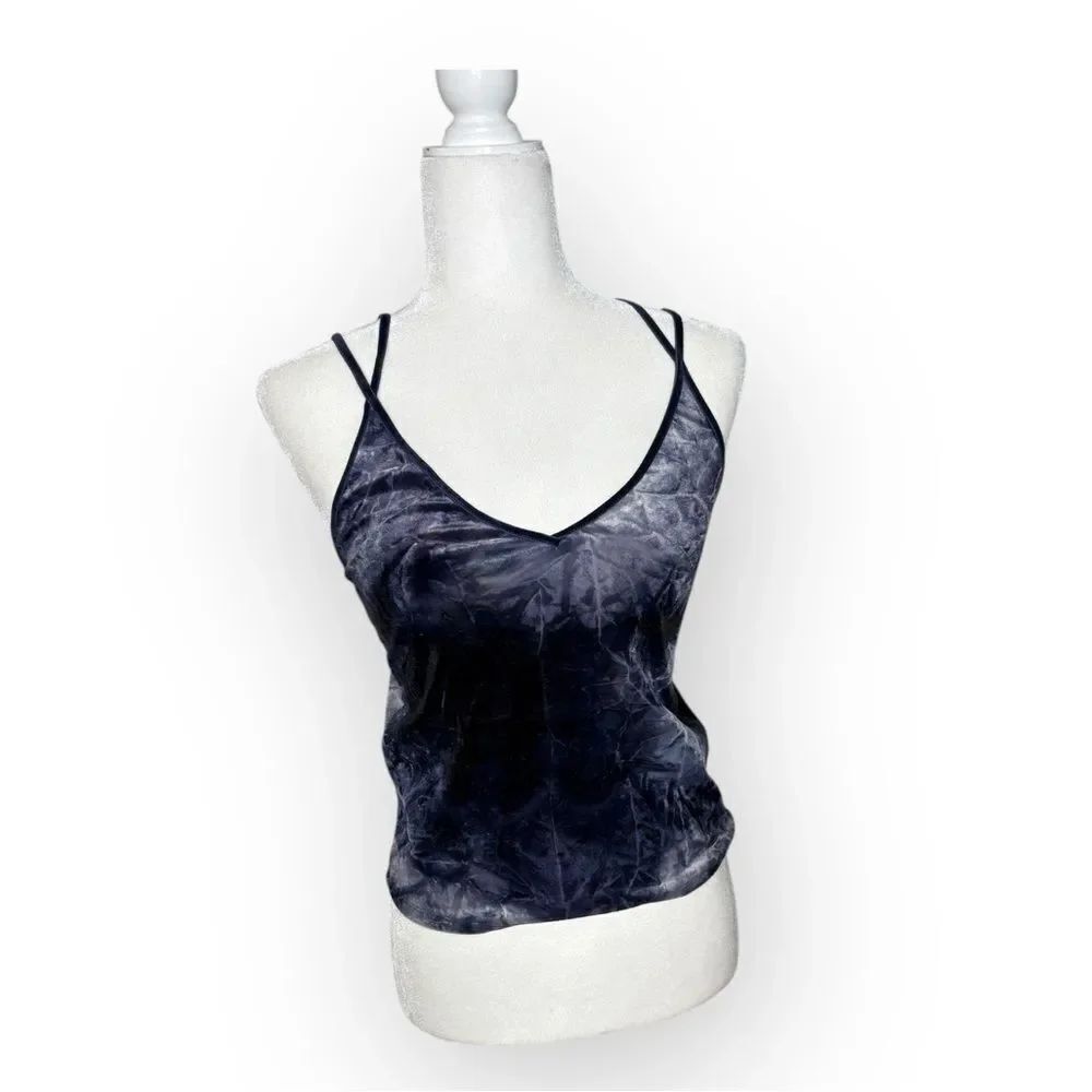 NWT American Eagle Outfitters Velvet Tank Size Medium